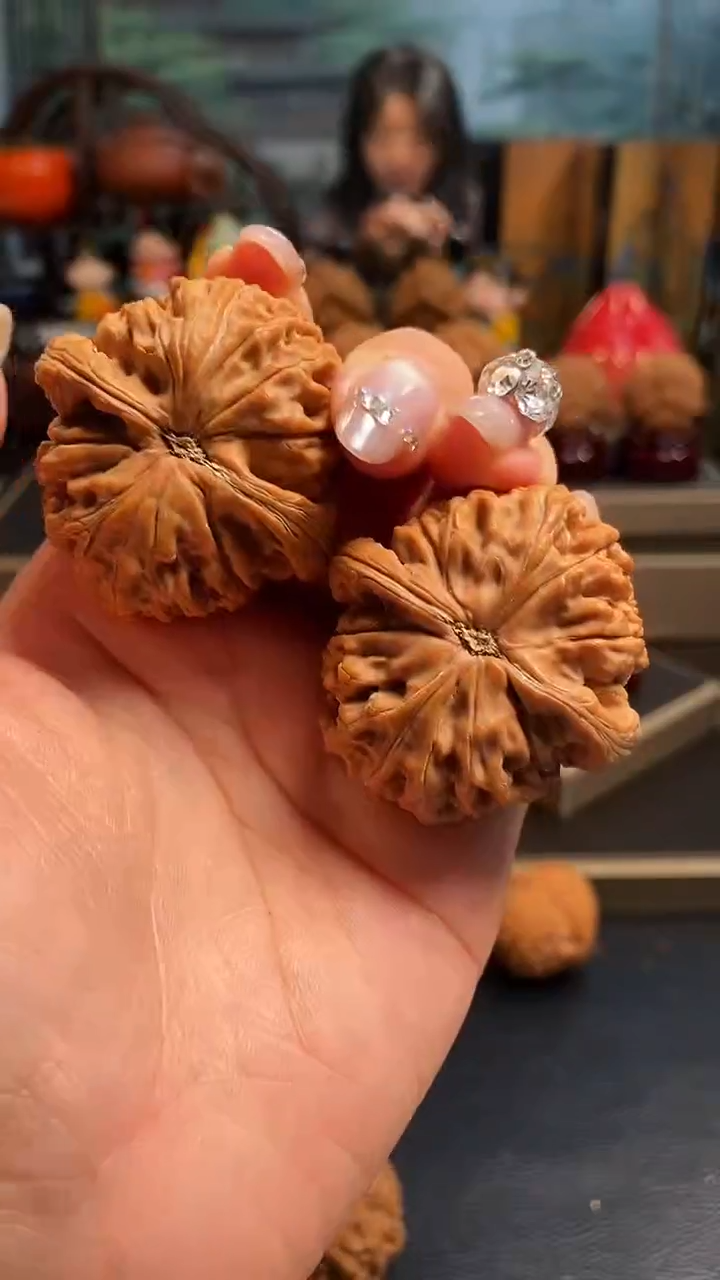【闪购商品】文玩核桃吊坠D472水龙纹43