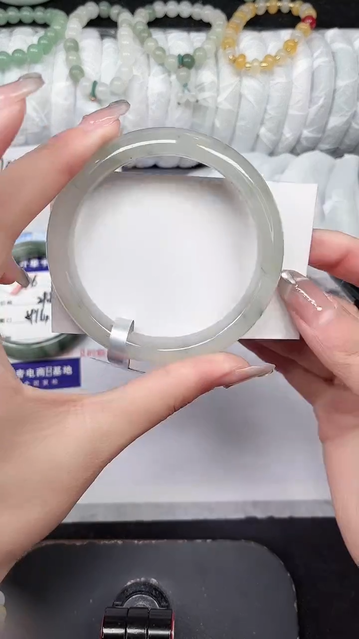 未镶嵌手镯石英质玉217-59/60