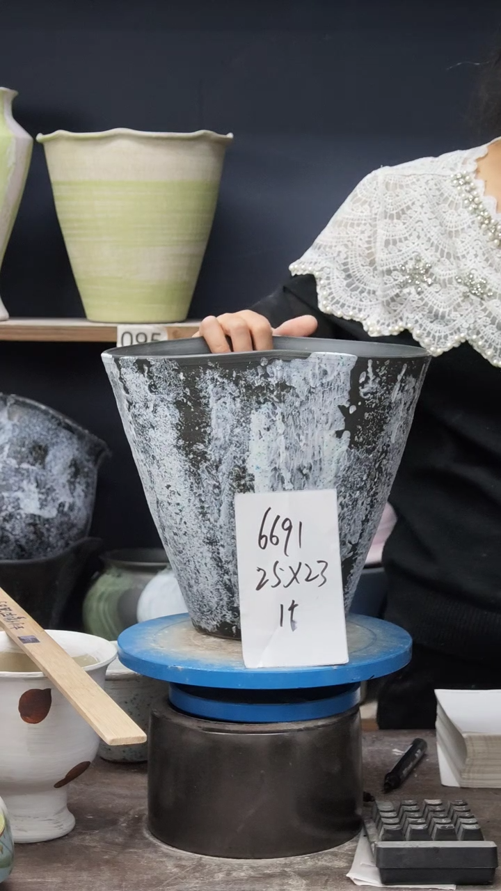 江西景德镇花盆微瑕6691