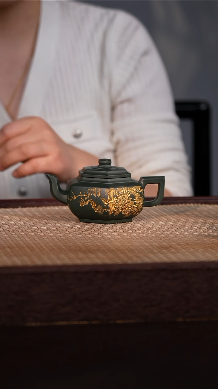 茶壶紫砂金鼎古绿泥 140cc