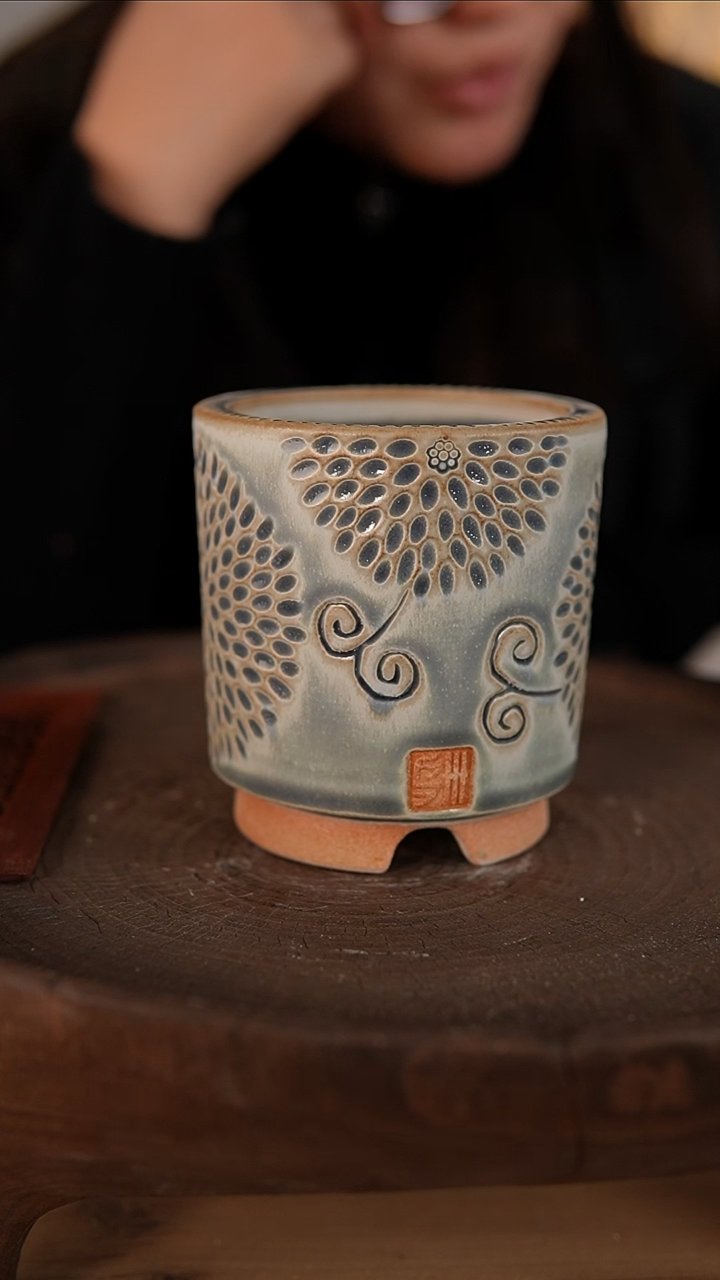 【闪购商品】红陶1-25-153默认有瑕口7.5