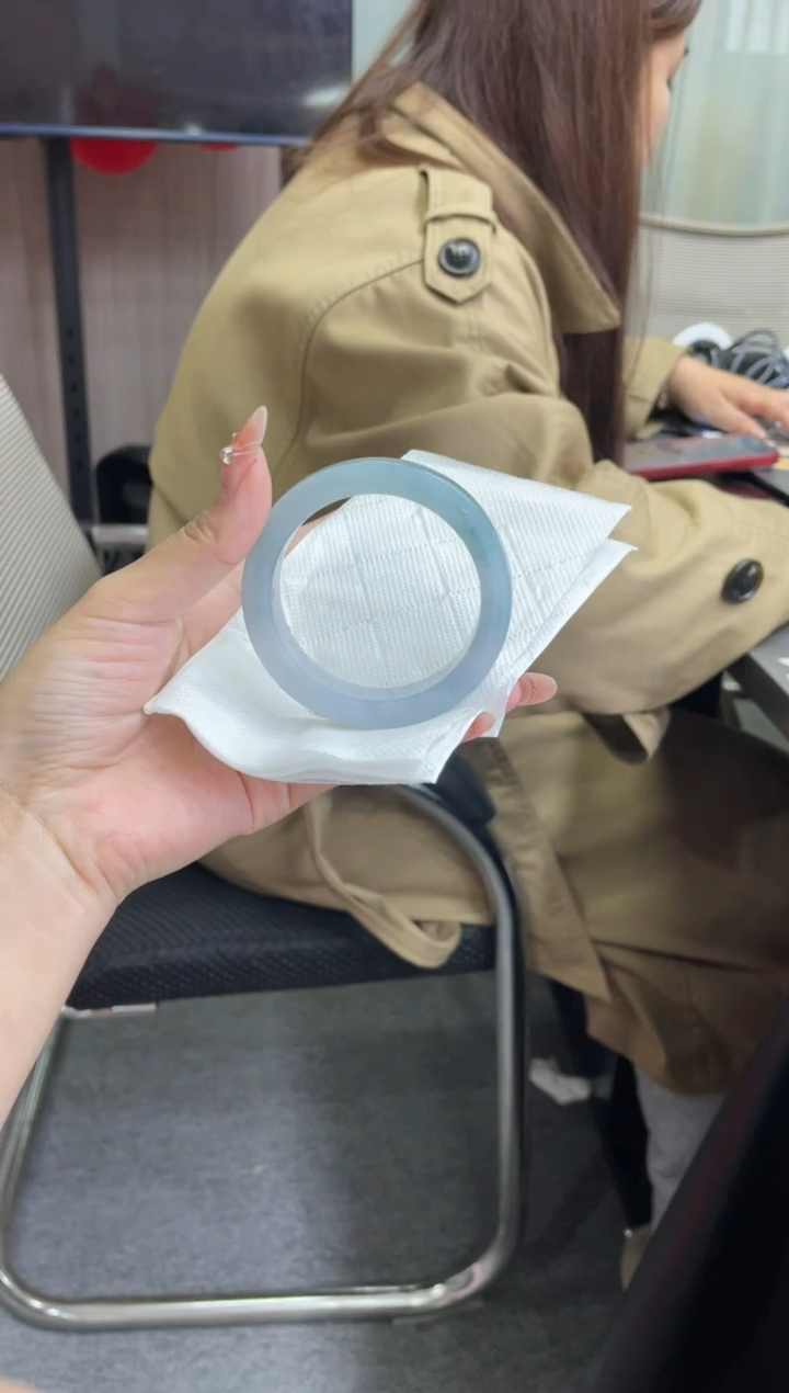 【闪购商品】定制翡翠手镯未镶嵌手镯LSY/发一件