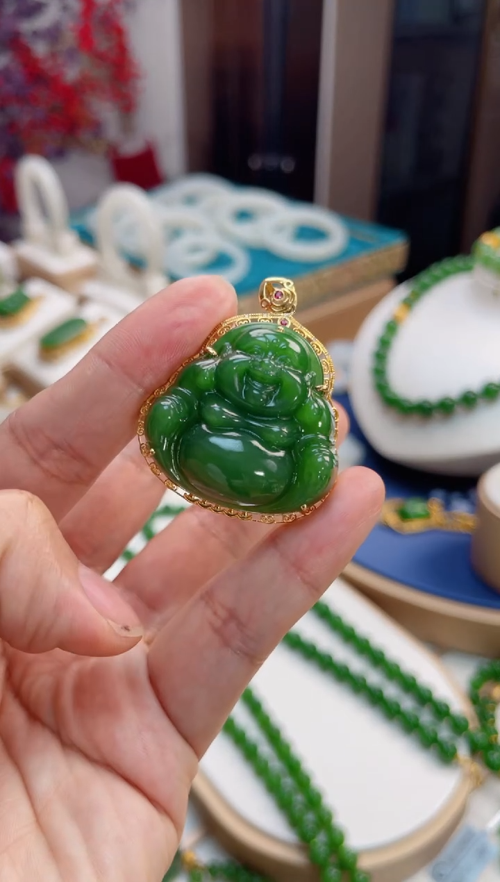 【闪购商品】和田玉吊坠18K金镶嵌佛公