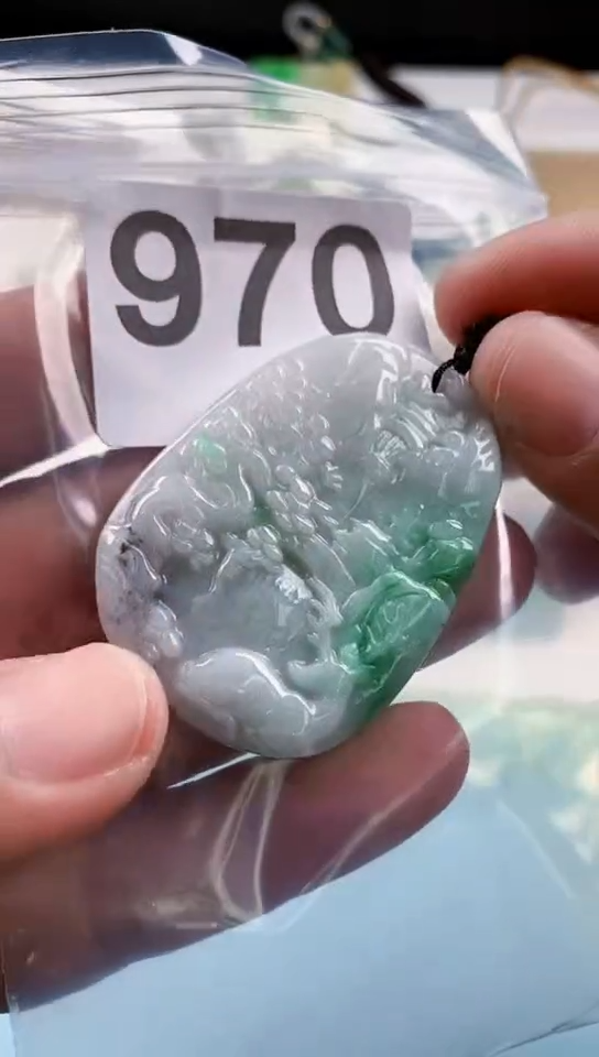 【闪购商品】翡翠挂件未镶嵌天然翡翠吊坠挂件