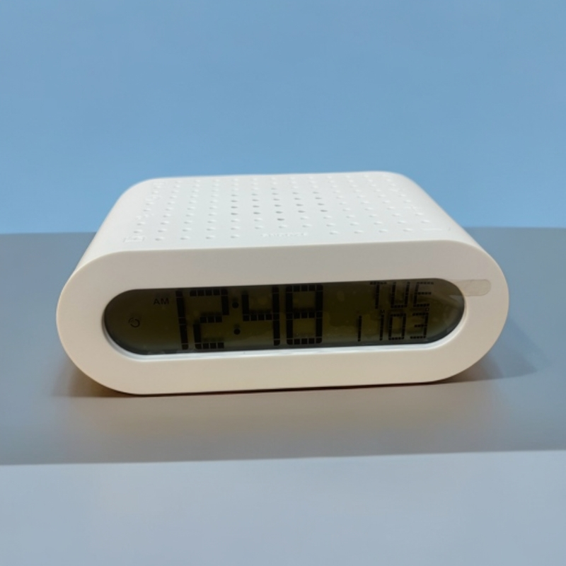 多功能桌面时钟收音机