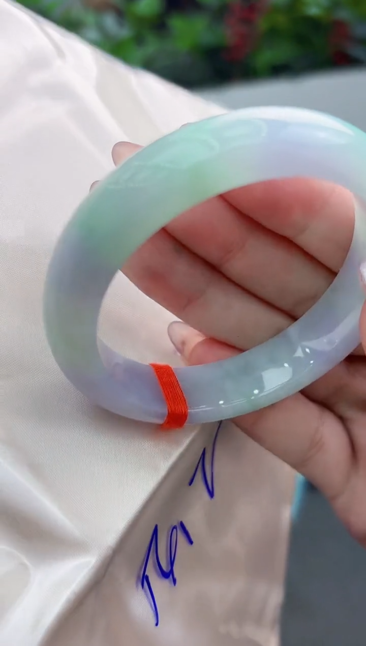 【闪购商品】翡翠手镯未镶嵌翡翠手镯