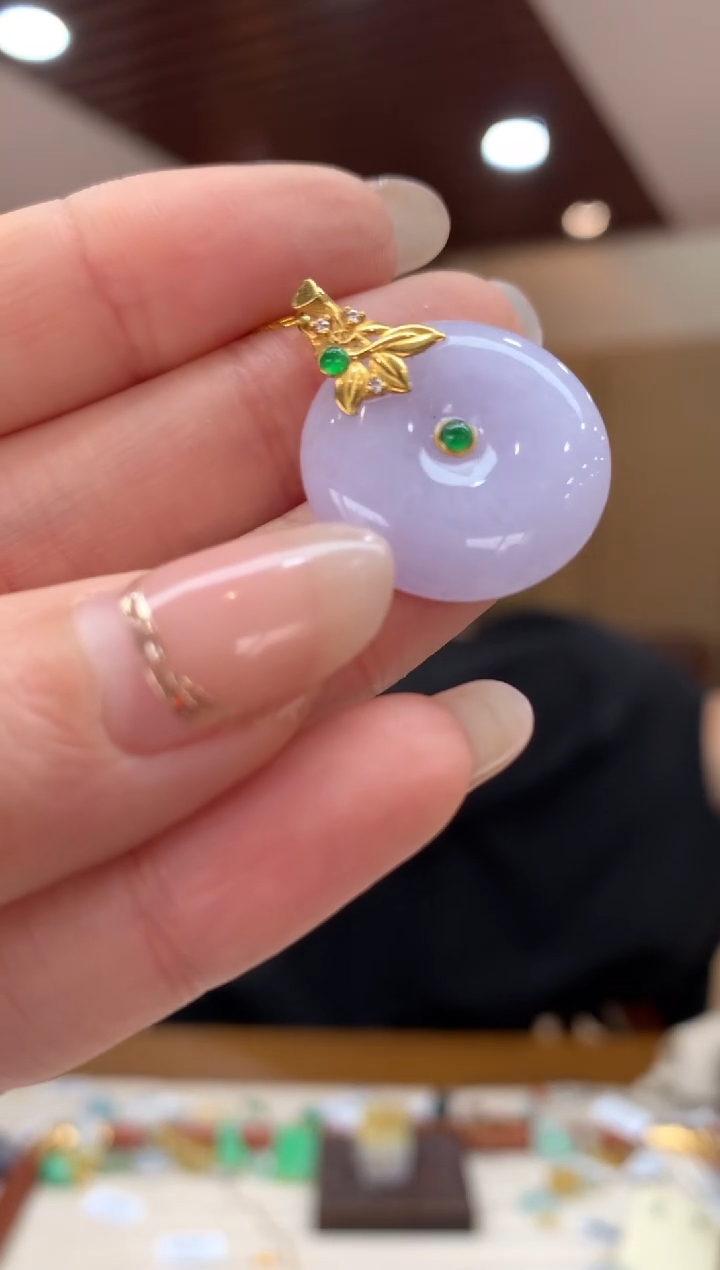 吊坠(不含链)18K金镶嵌翡翠平安扣