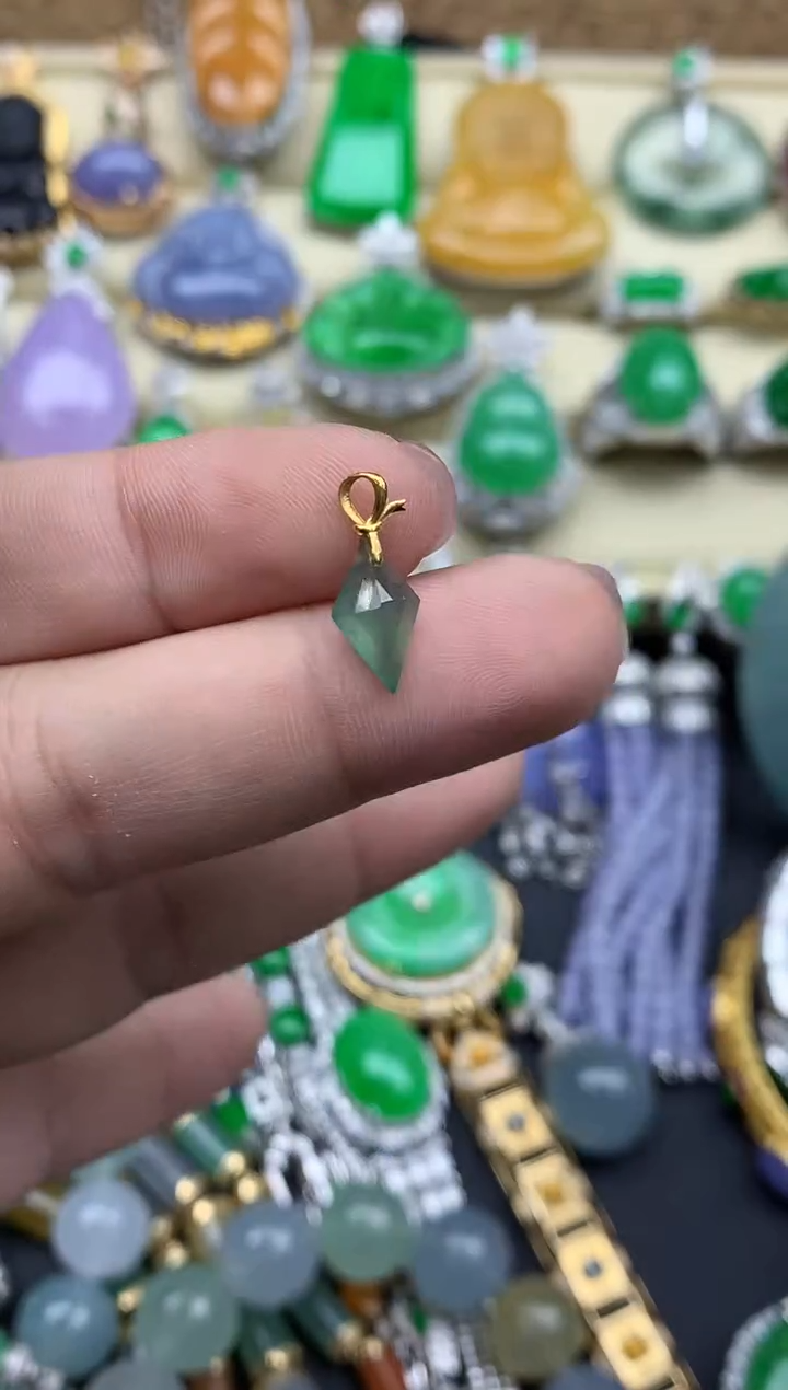 【闪购商品】翡翠颈饰18K金镶嵌309--中国好珍宝