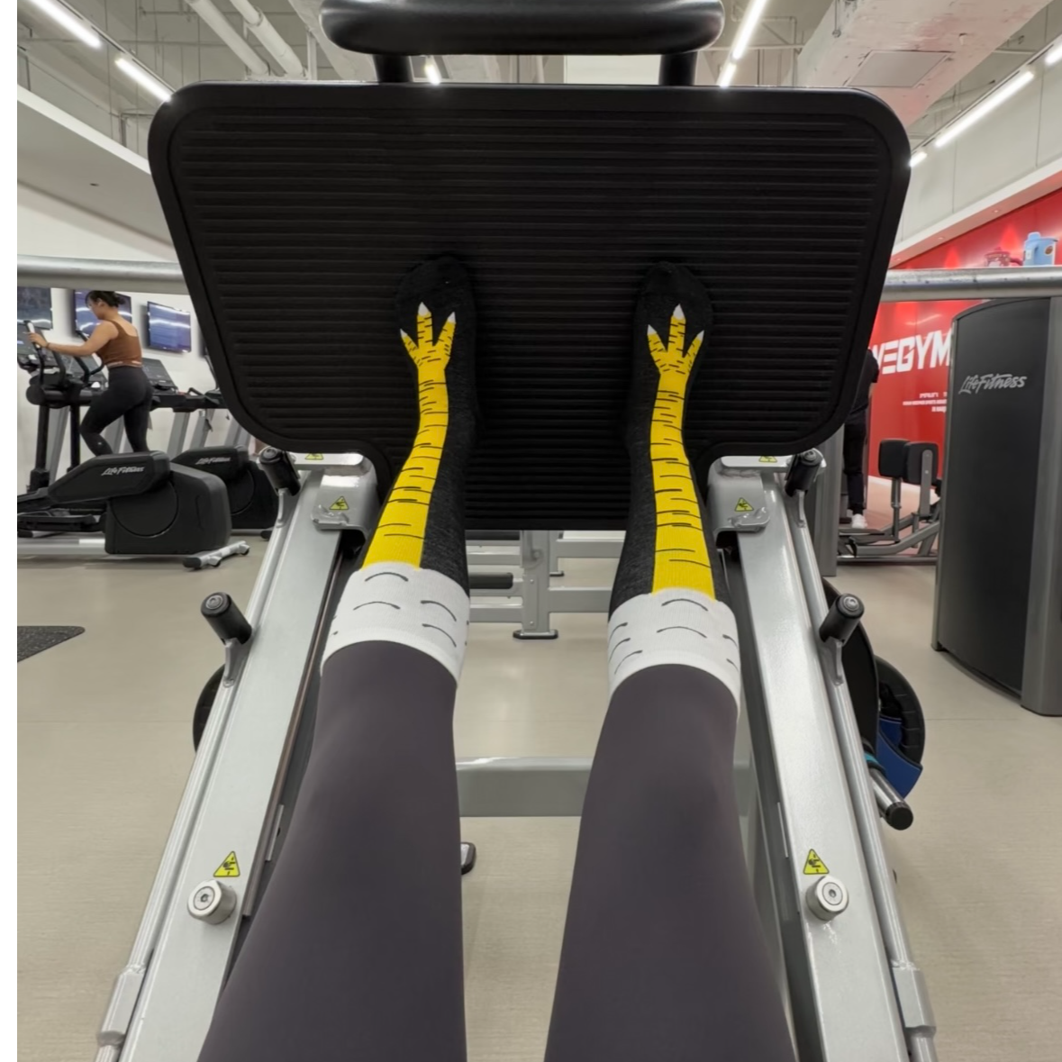 有趣的袜子鸡爪袜过膝春秋搞怪鸡脚腿袜百搭ins高筒运动小腿袜