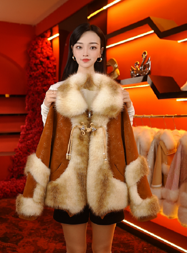 【9291】新款时尚洋气加绒加厚国风秋冬季保暖大毛领外套毛呢毛绒