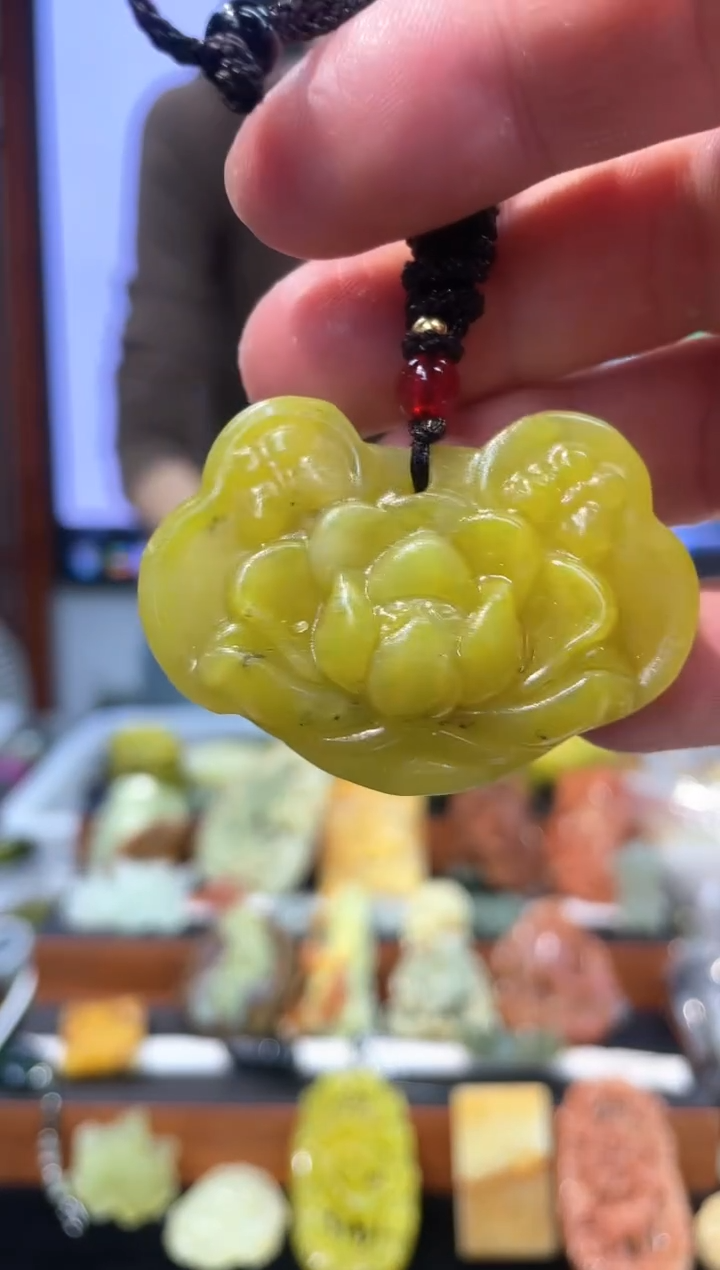 【闪购商品】岫玉吊坠未镶嵌·