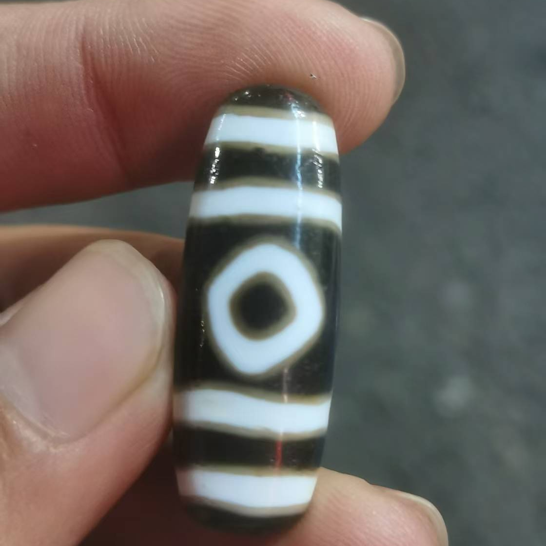 勾魂古玩珠子观赏摆件