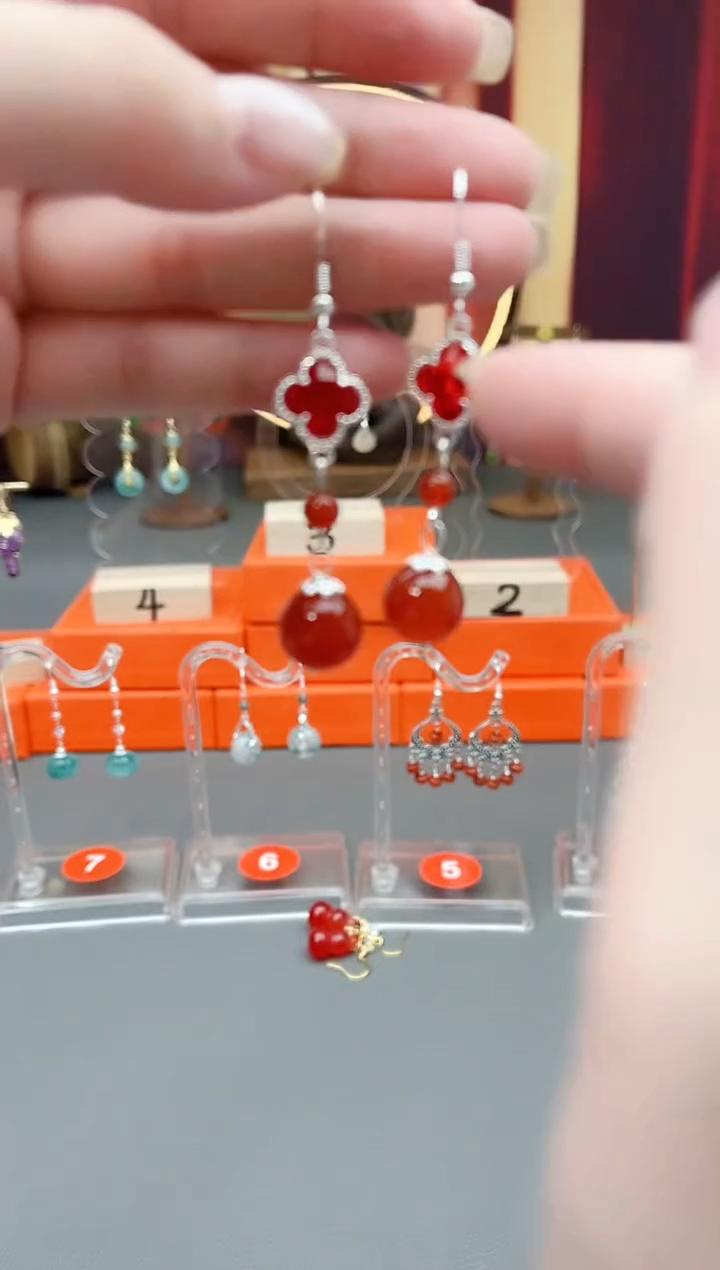 未镶嵌耳钉玛瑙/玉髓233