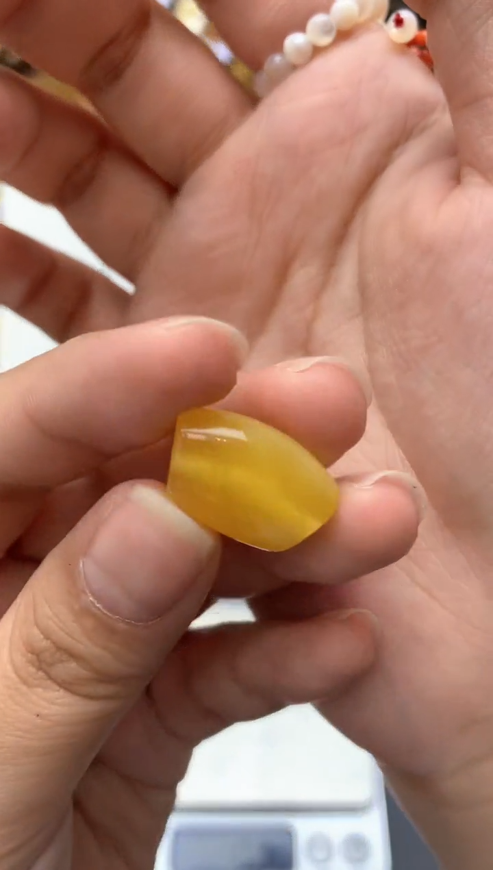 【闪购商品】琥珀珠宝奇石未镶嵌027琥珀蜜蜡花粉有纹小坑介意勿拍