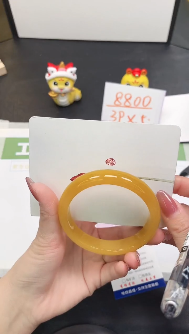 【闪购商品】石英质玉手镯未镶嵌332-62.7