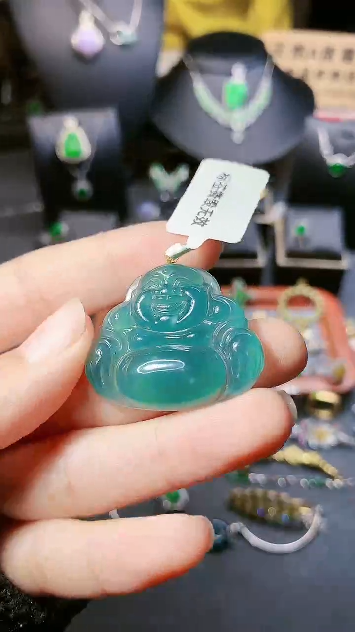 【闪购商品】翡翠吊坠(赠链)18K金镶嵌吊坠