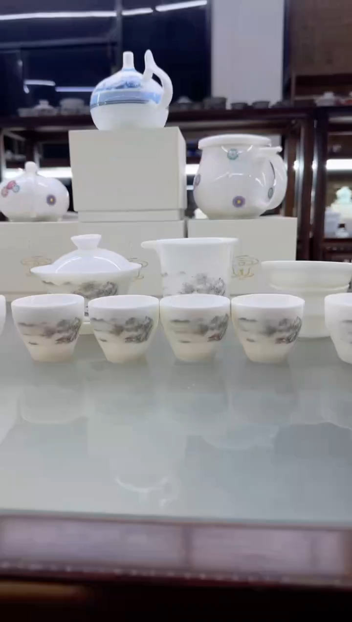 【闪购商品】瓷片言泥言泥言泥@YN