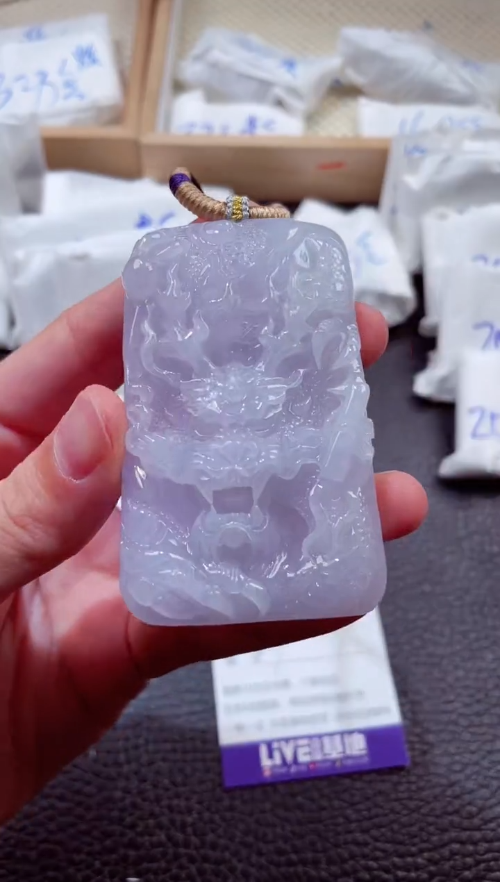 翡翠未镶嵌颈饰00006677