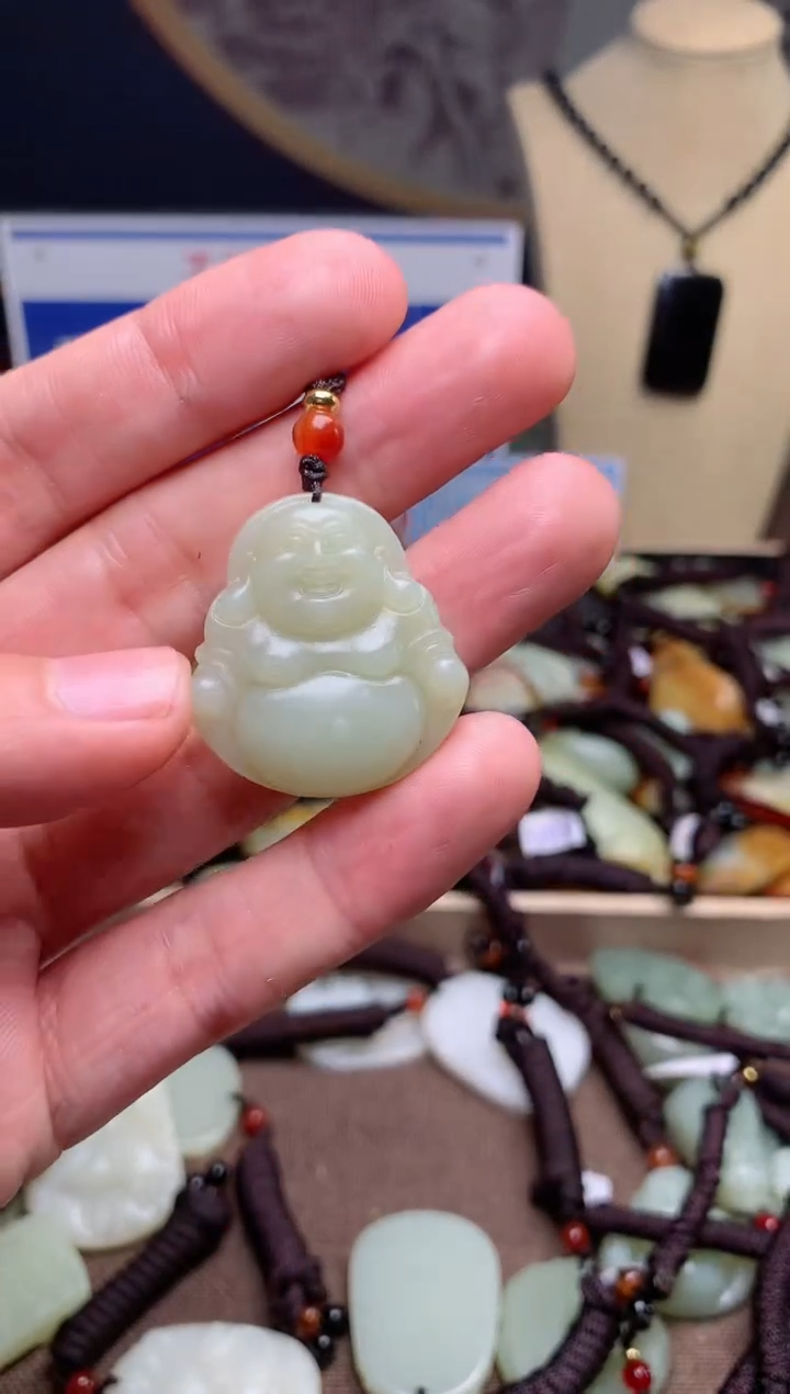 【闪购商品】和田玉颈饰未镶嵌1