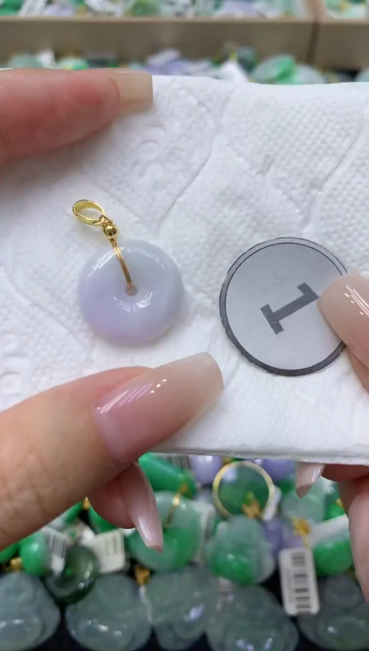 颈饰未镶嵌翡翠天然缅甸翡翠A货