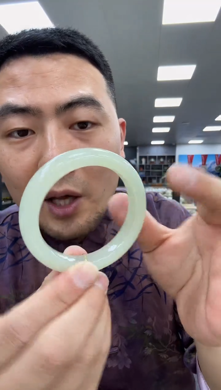 【闪购商品】和田玉手镯未镶嵌57  785