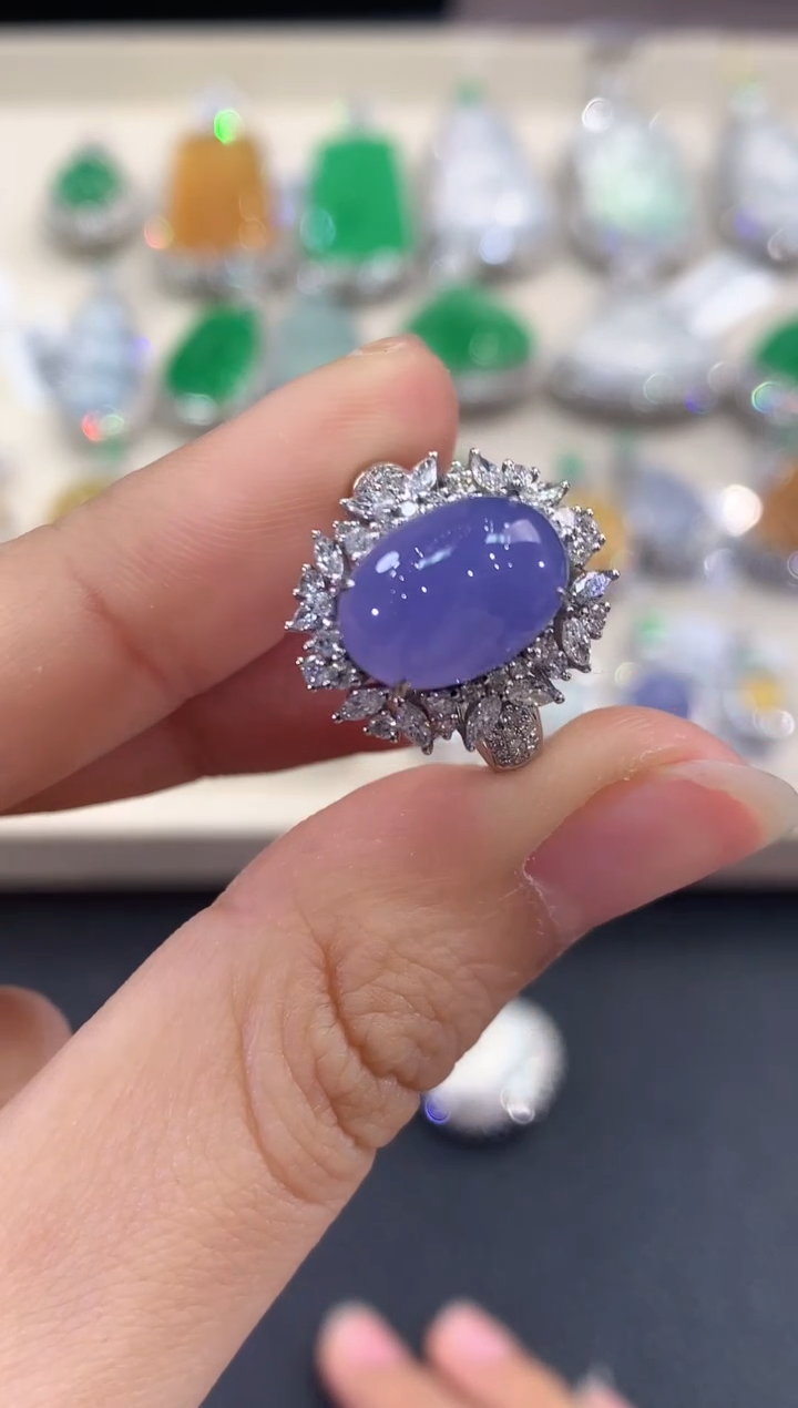 【闪购商品】翡翠戒指18K金镶嵌C157有色差   