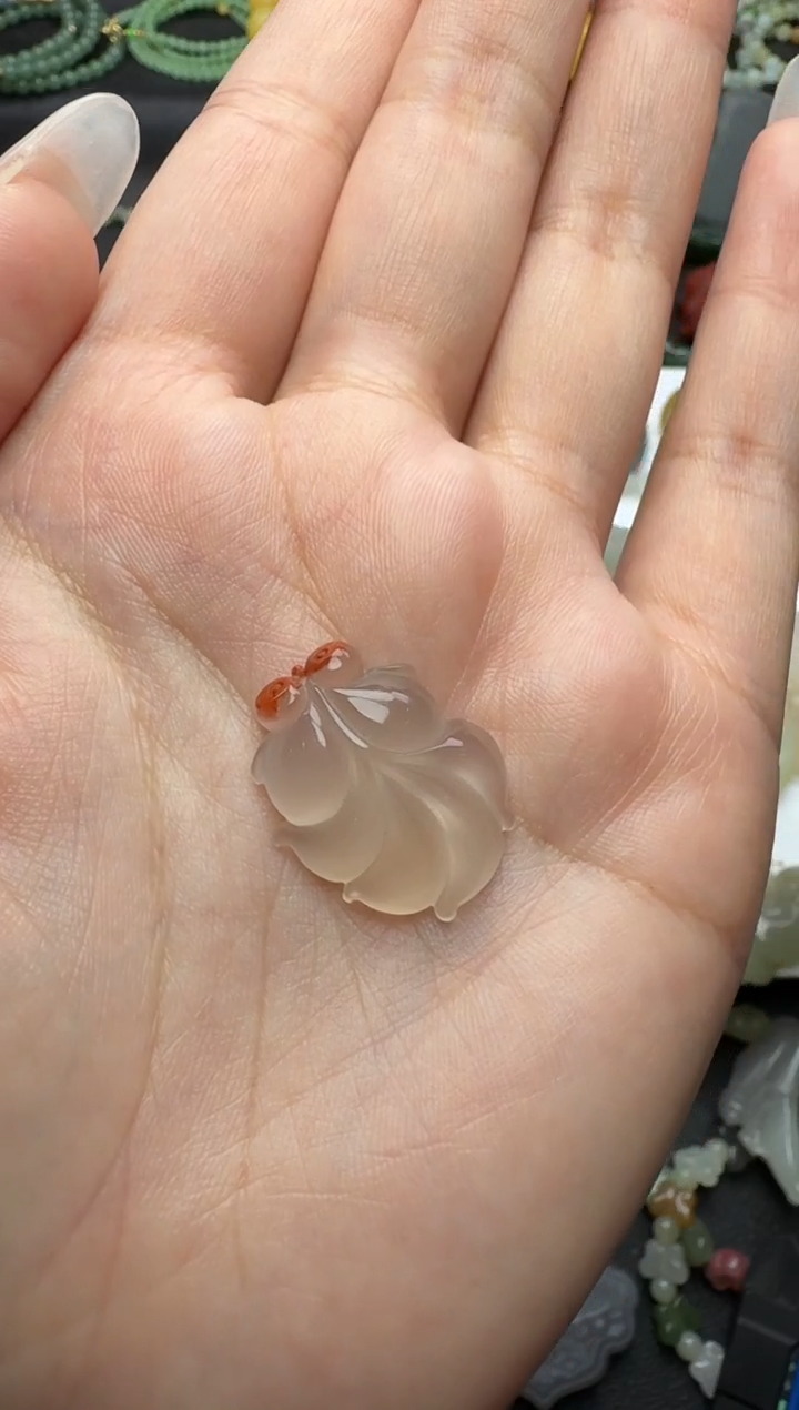 颈饰未镶嵌南红玛瑙金鱼