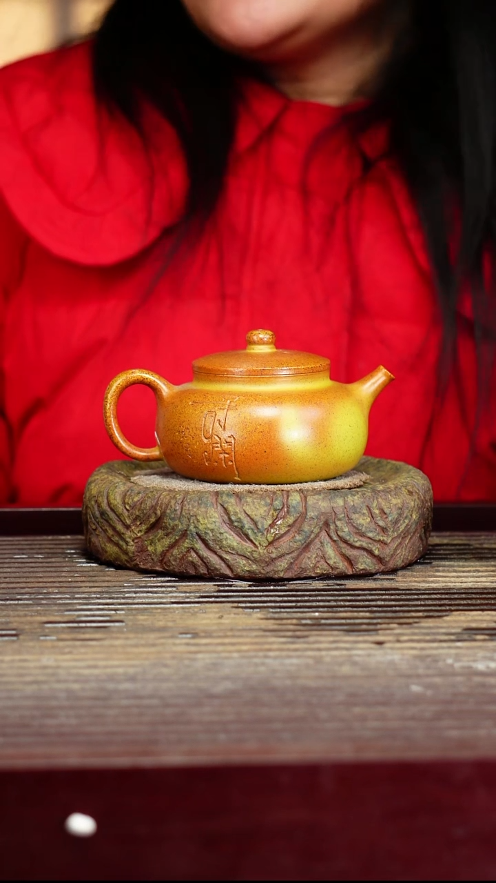 宜兴原矿紫砂壶茶壶宜兴原矿紫砂壶茶壶200C