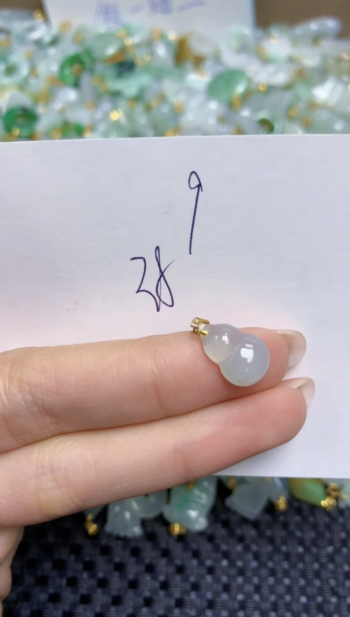 【闪购商品】翡翠颈饰18K金镶嵌天然缅甸A货翡翠