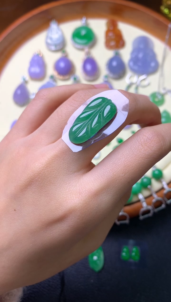 【闪购商品】定制翡翠未镶嵌裸石（镶嵌定制）