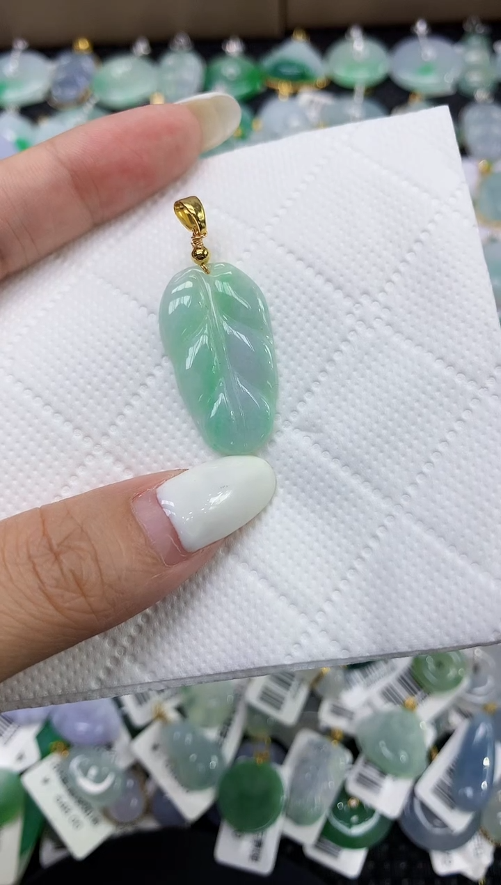颈饰未镶嵌翡翠11111111111