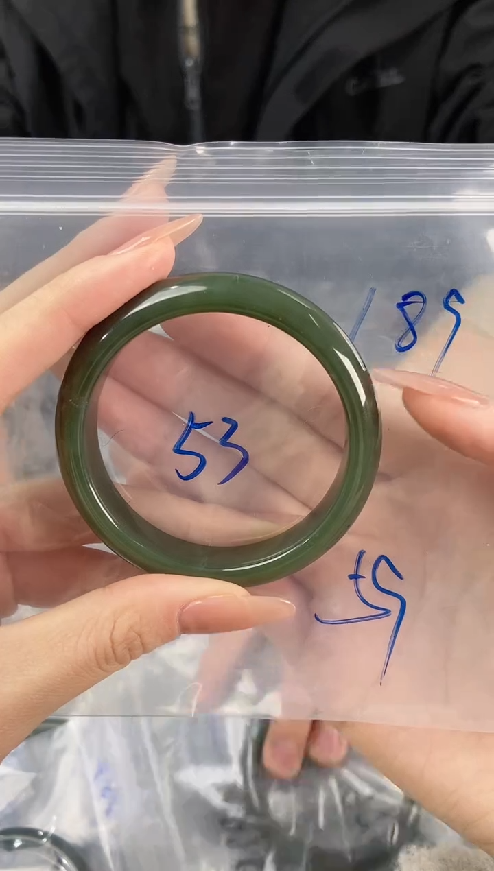 【闪购商品】和田玉手镯未镶嵌和田玉189