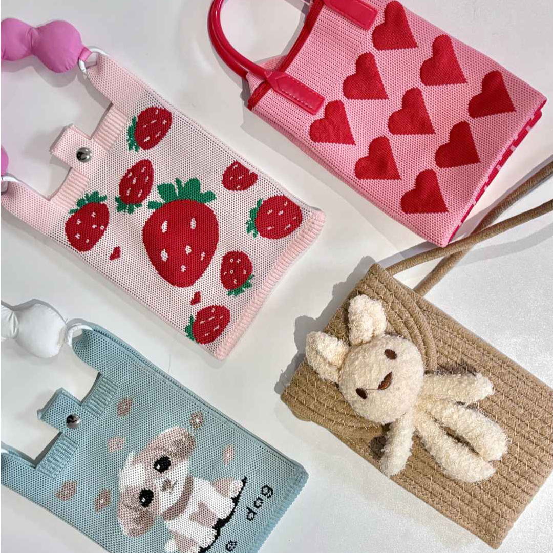 bluecorn 蓝色苞米原创时尚百搭可爱针织复古编织手提斜跨手机包