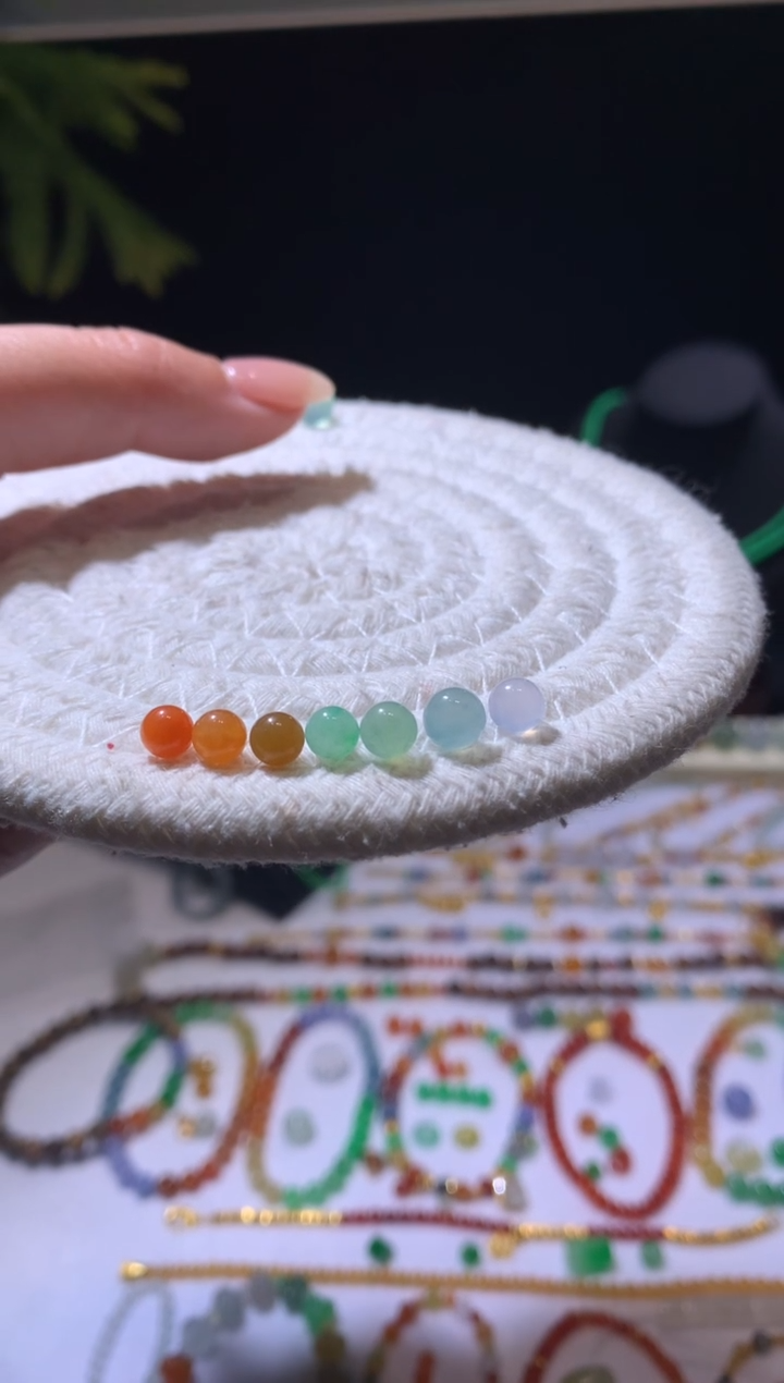 【闪购商品】定制翡翠未镶嵌5*七颗珠子580+58