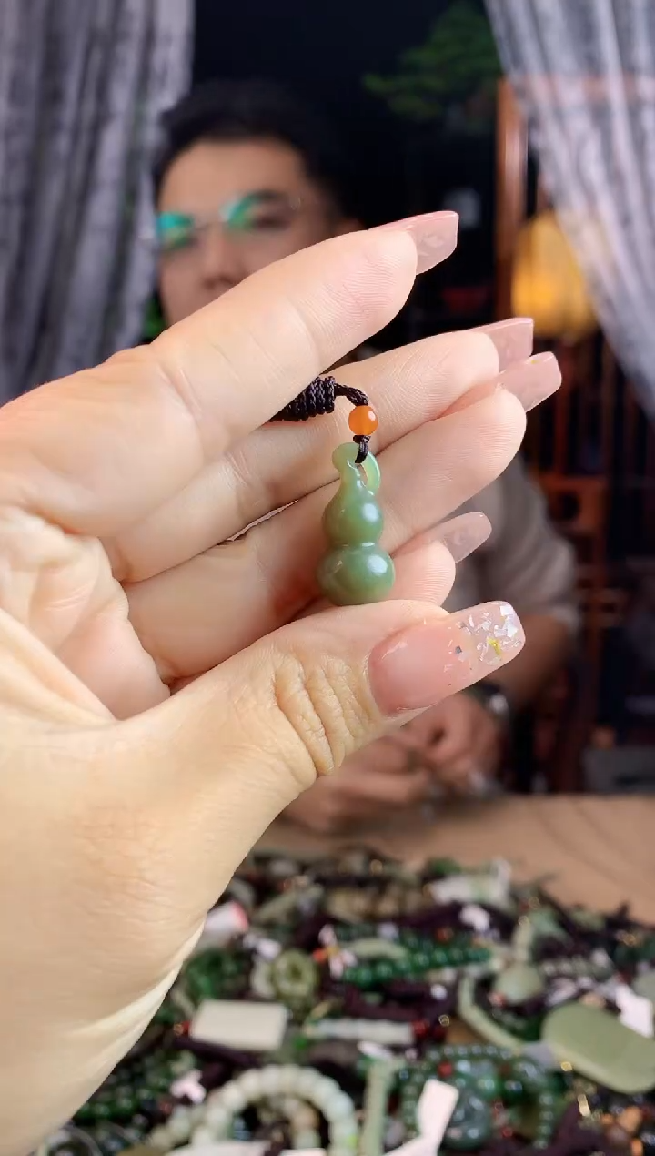 【闪购商品】和田玉挂件未镶嵌多样性发货拍一发一