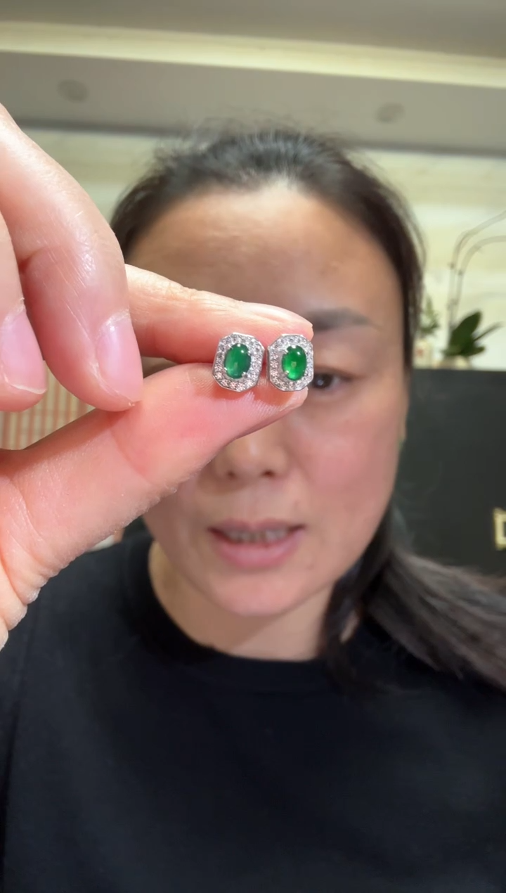 颈饰银S925镶嵌翡翠00005358