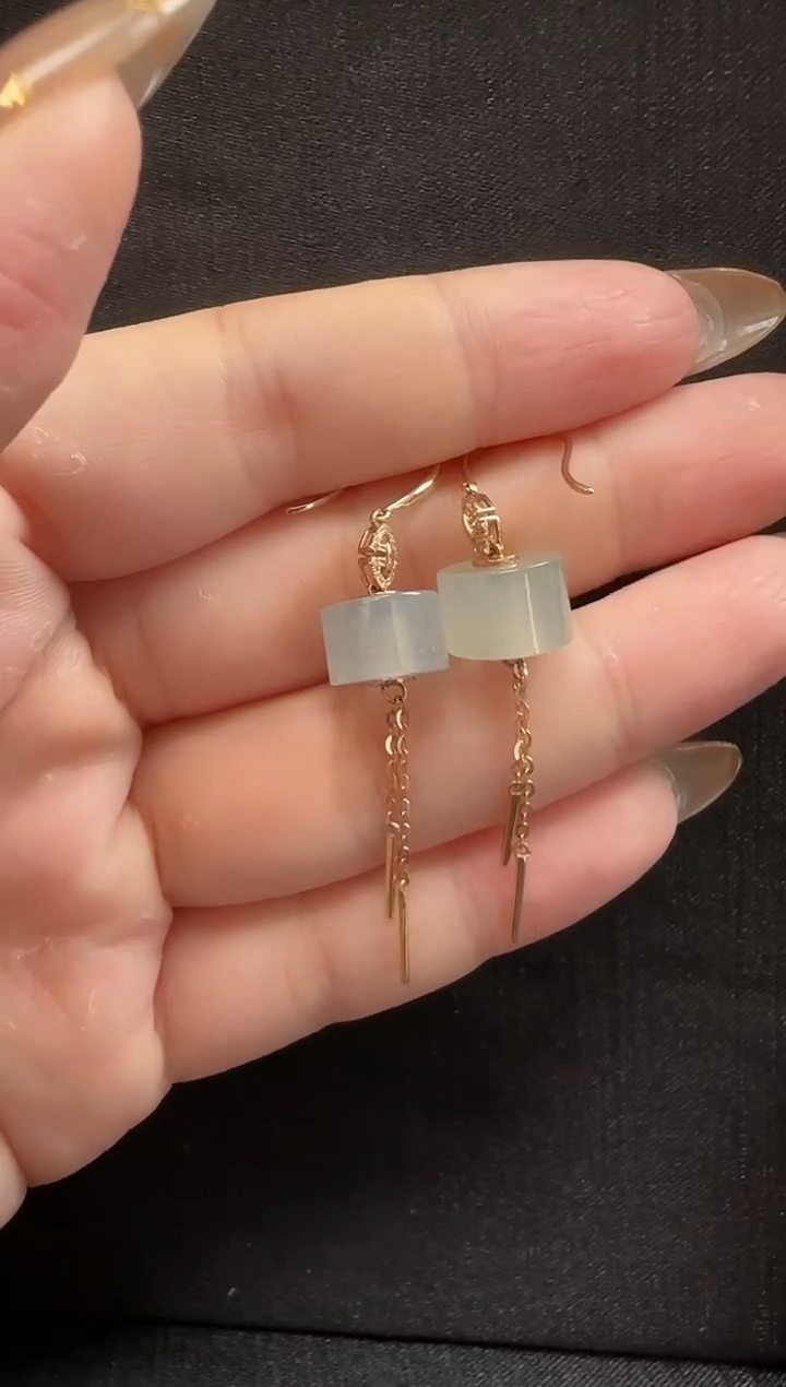 【闪购商品】翡翠耳饰18K金镶嵌956路路通一对