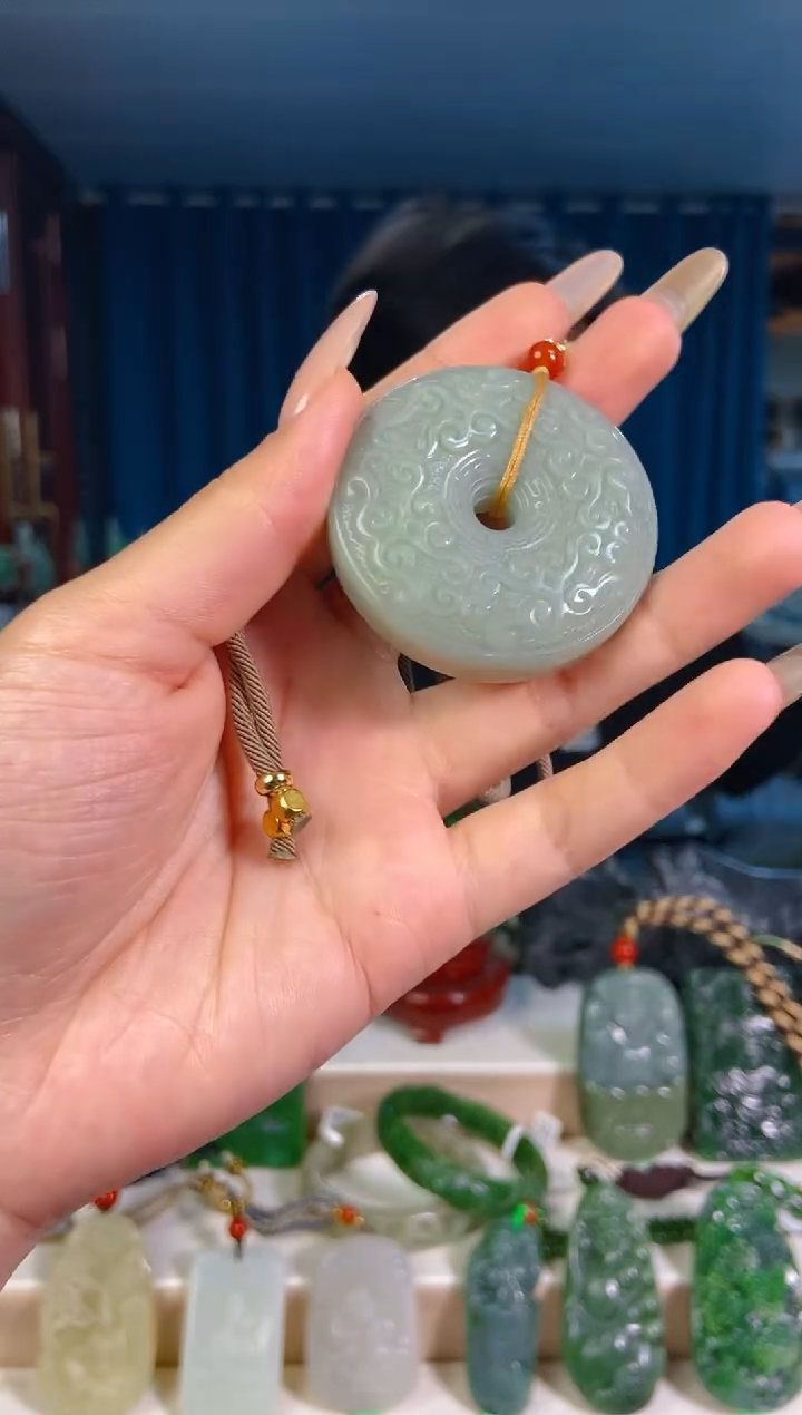 和田玉未镶嵌挂件1