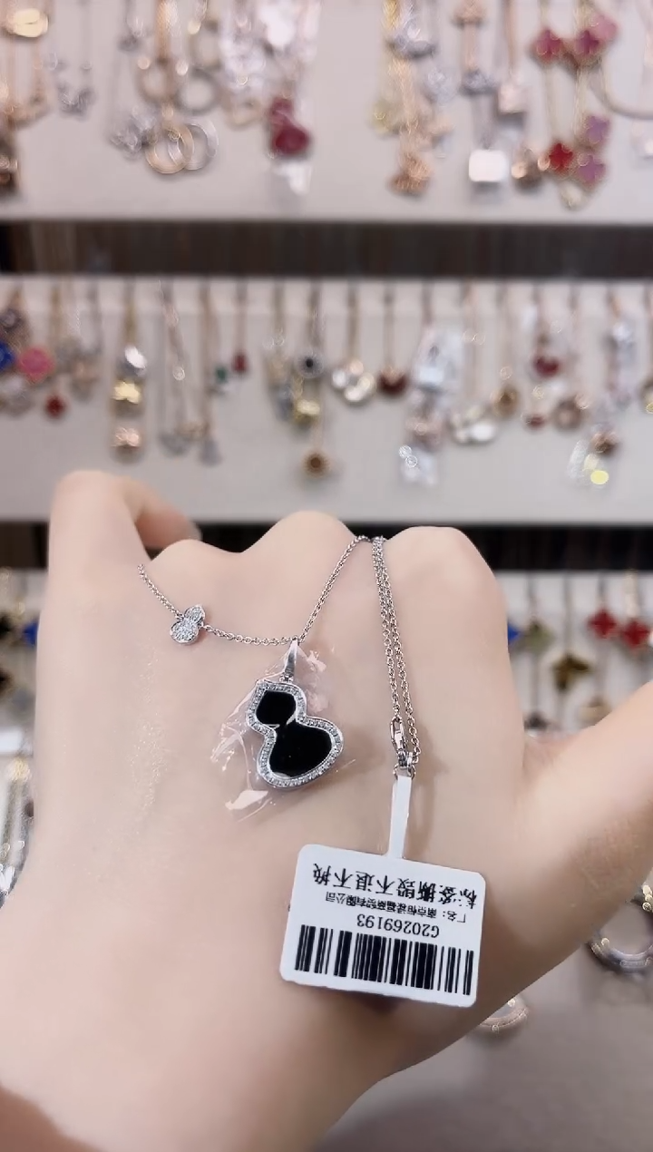 【闪购商品】玛瑙颈饰18K金镶嵌18K金镶嵌 K白