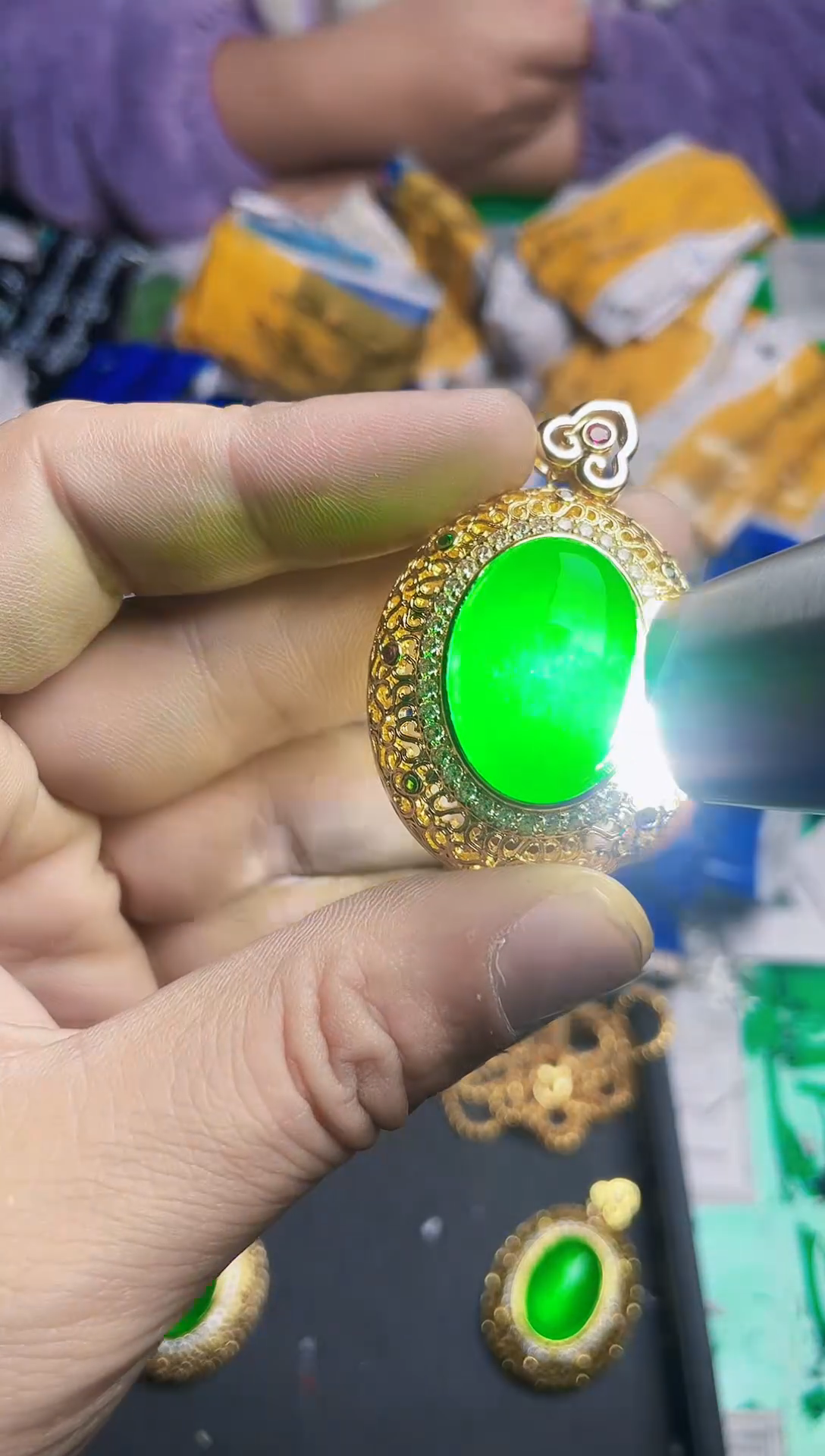 强子收货--所见即所得--多样性发货--HFH2113绿色大蛋面