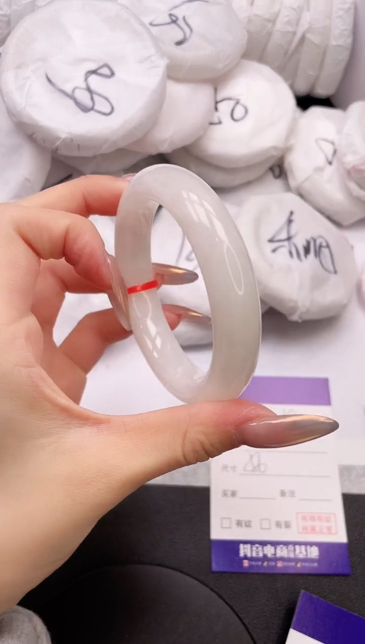 【闪购商品】和田玉手镯未镶嵌26K204-56