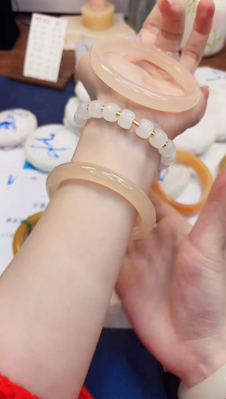 【闪购商品】石英质玉手镯未镶嵌488-美人条藕粉-圈口60