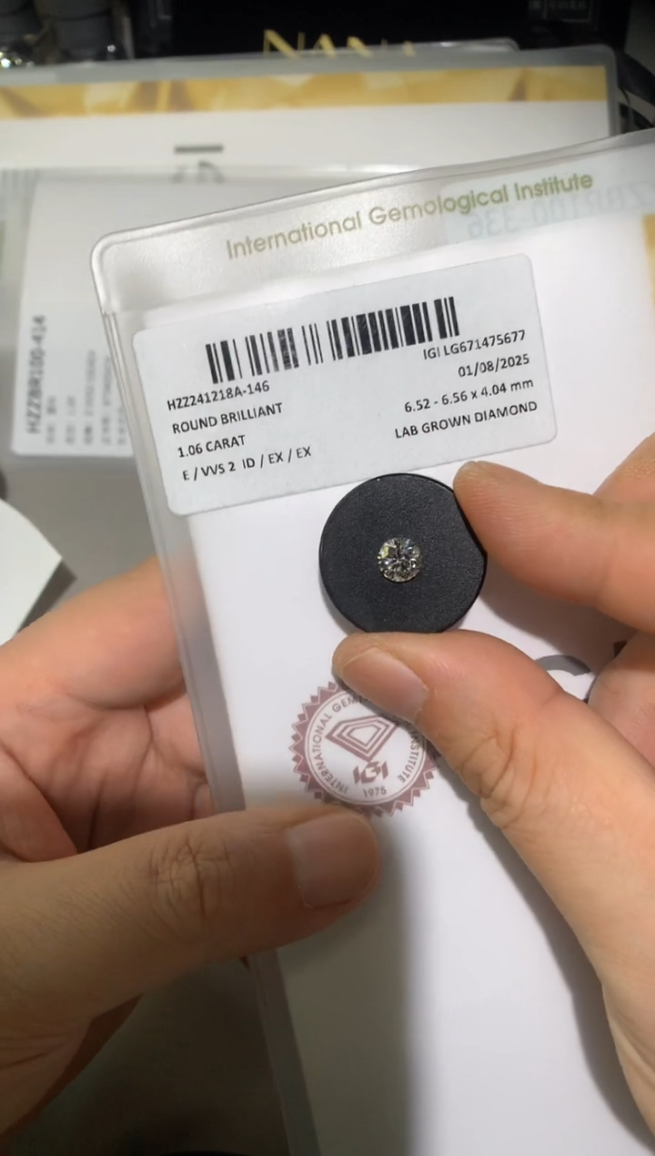 【闪购商品】合成钻石裸石未镶嵌1.06E671475677