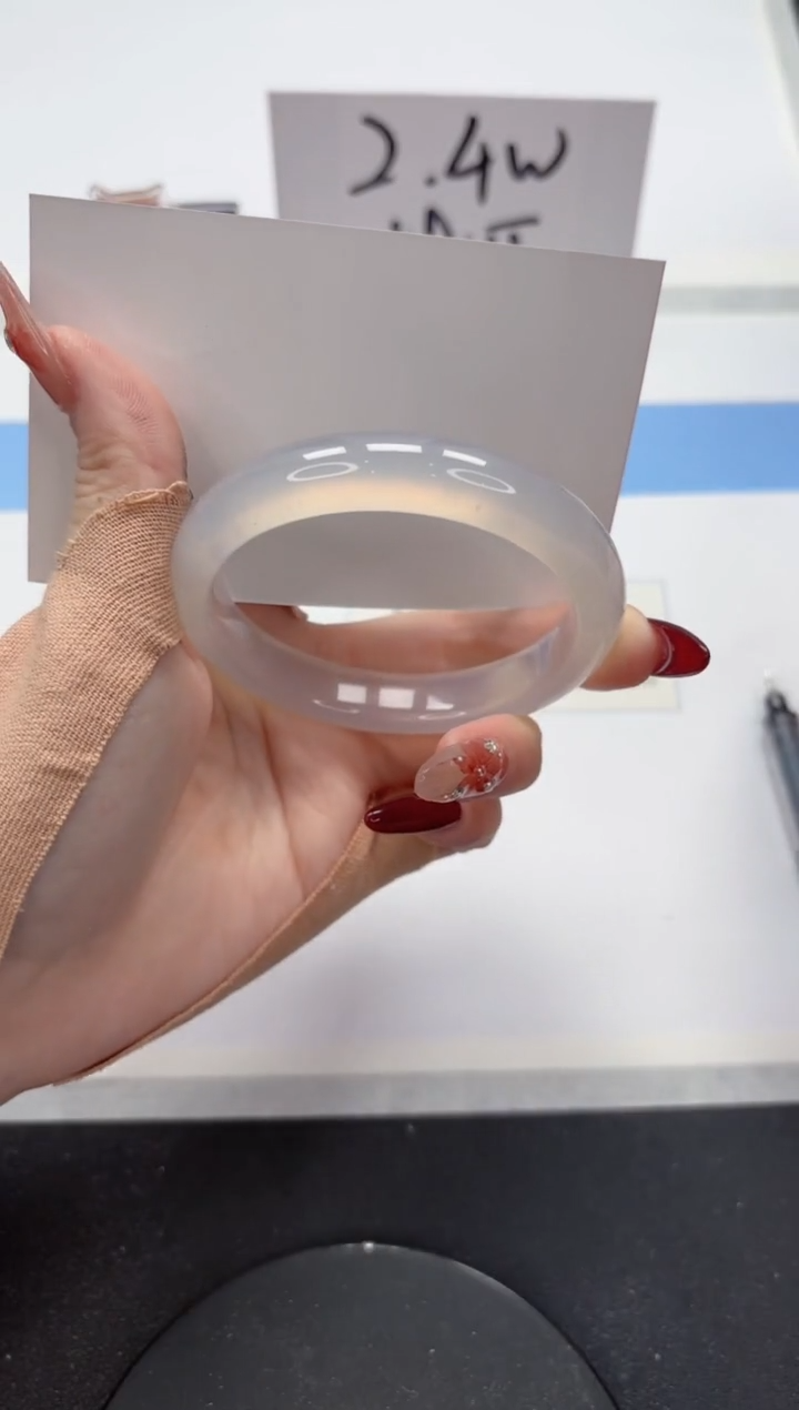 【闪购商品】石英质玉手镯未镶嵌A346-56.5