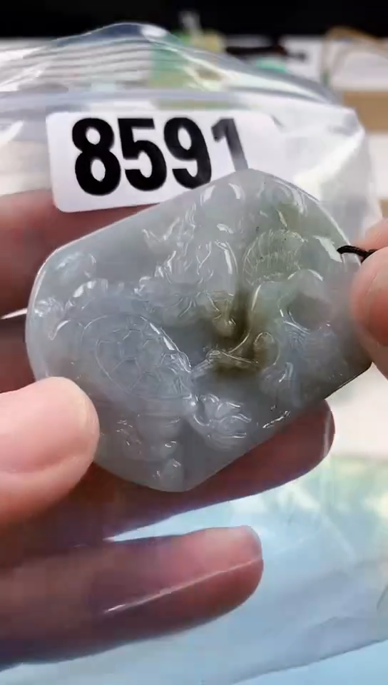 【闪购商品】翡翠挂件未镶嵌天然翡翠吊坠挂件