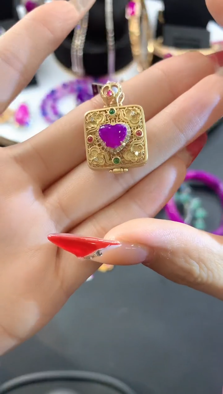 【闪购商品】苏纪石（舒俱来）.18K金镶嵌舒俱来吊坠