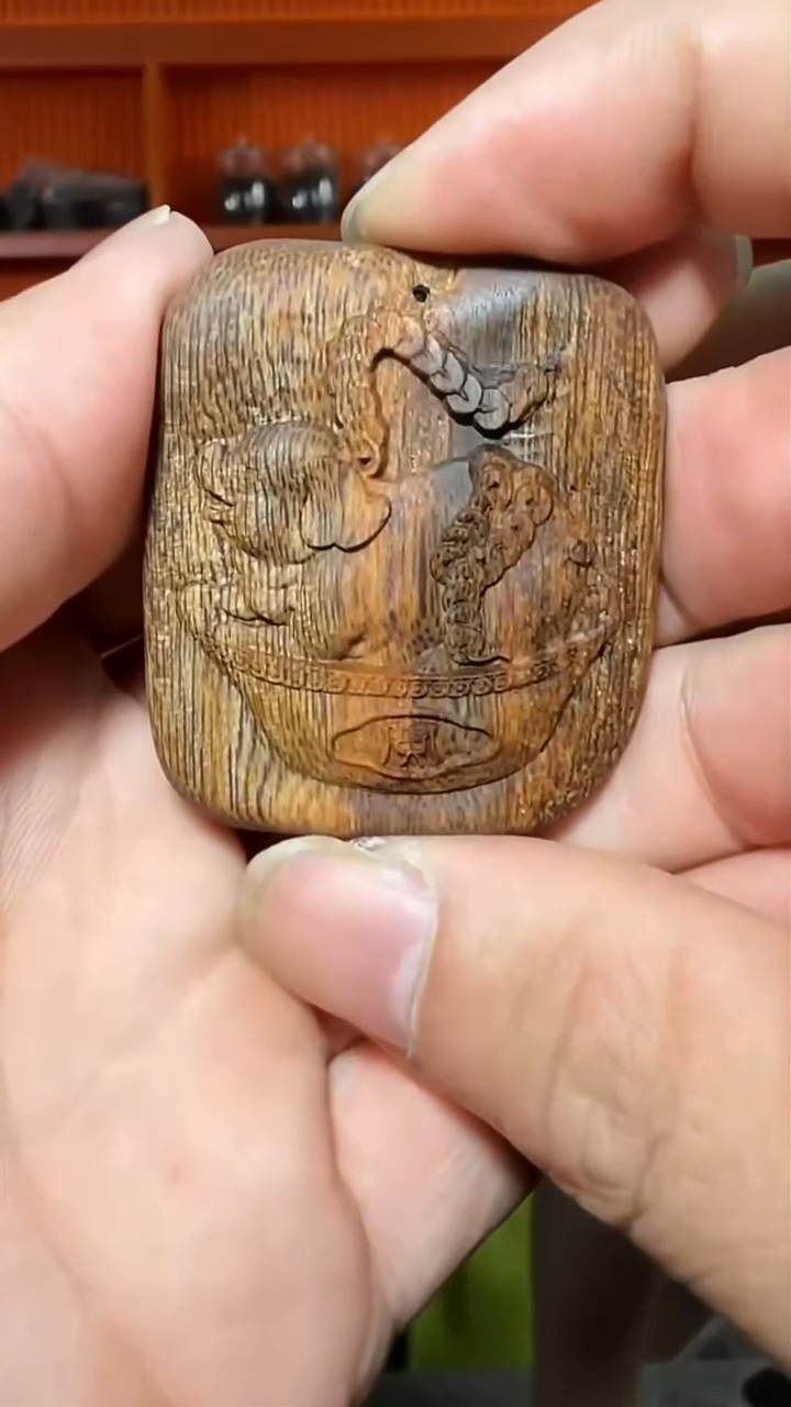 沉香吊坠186号生肖猪12g多样性发一