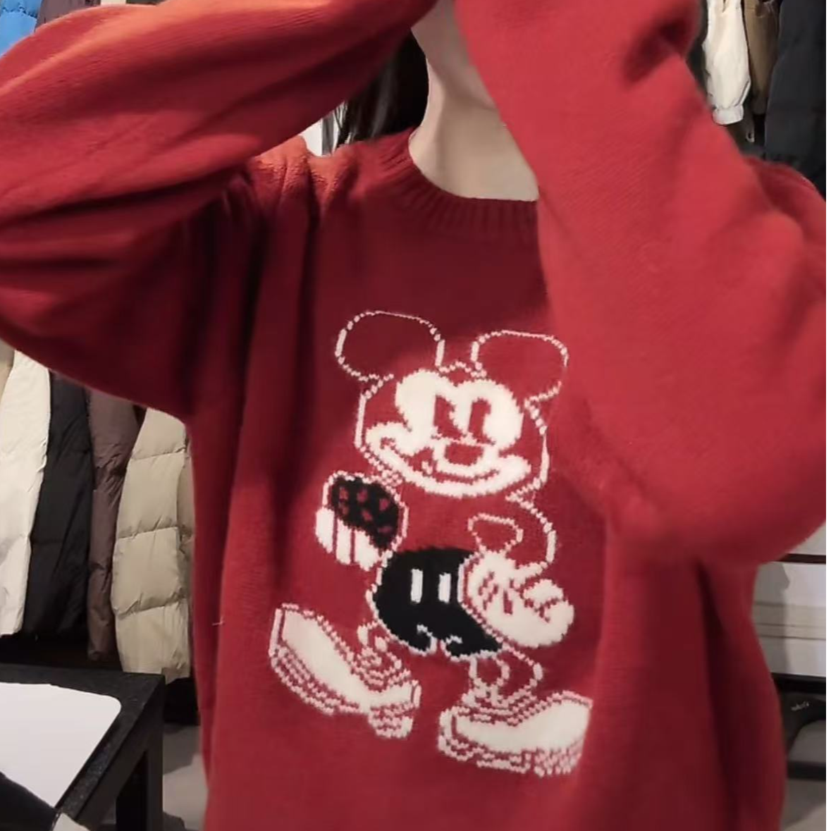 韩系百搭圆领套头米奇毛衣M25679