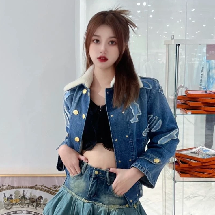 99新 Chanel/香奈儿 汤/P224828310/埃及系列 牛仔刺绣外套