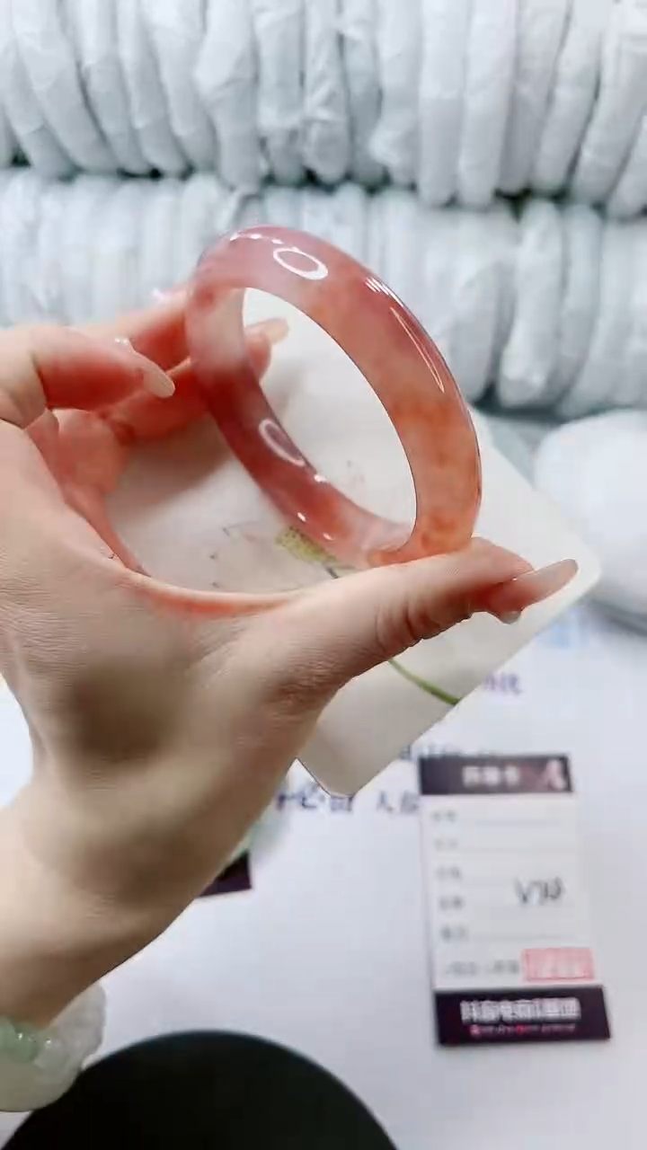 【闪购商品】石英质玉手镯未镶嵌多样性发货V74